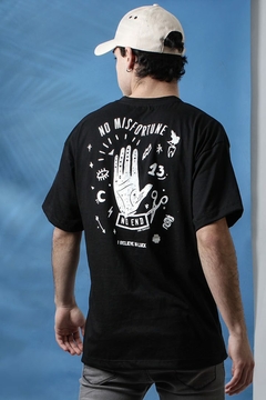 REMERA NO MISFORTUNE OVER OVER (41256)