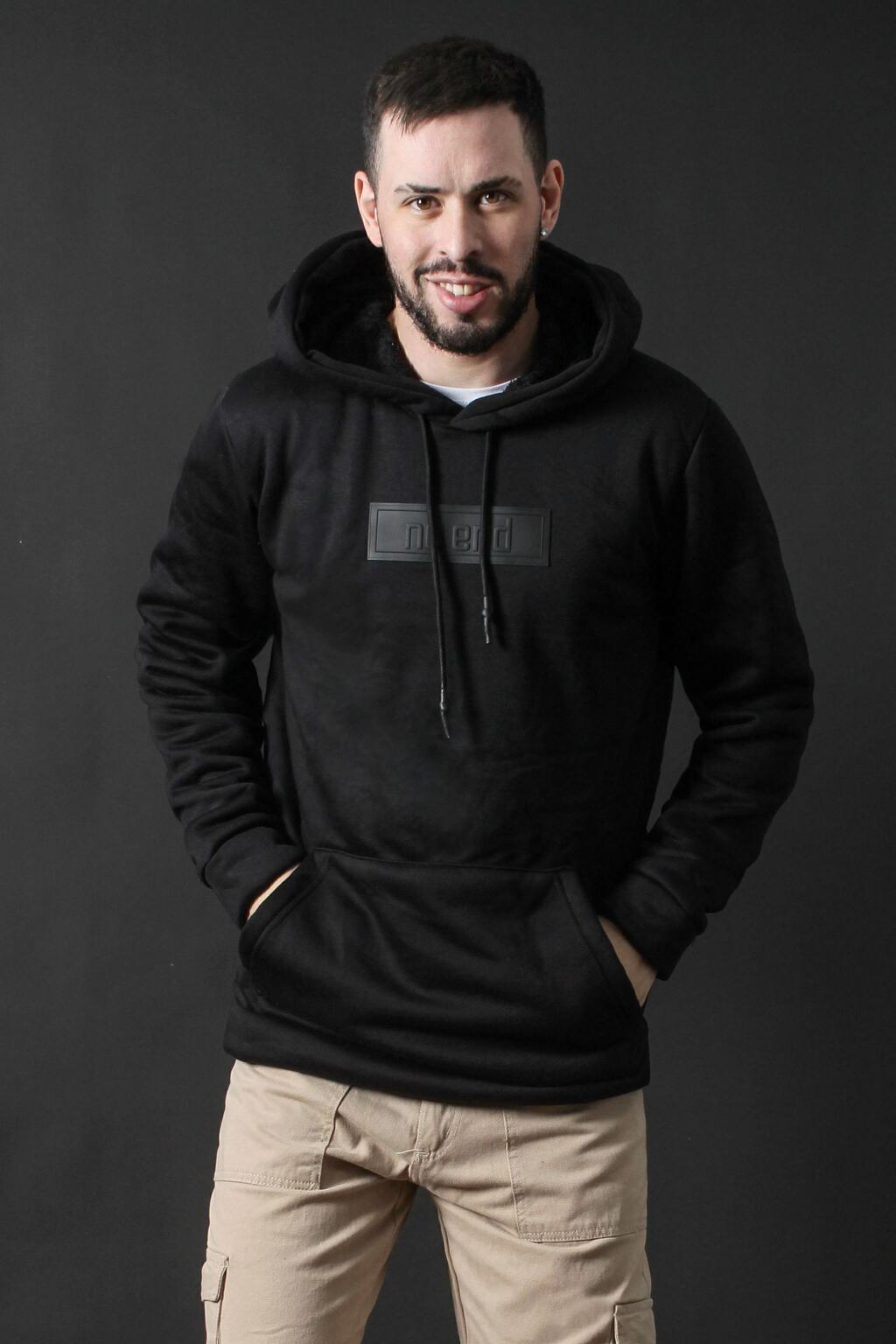 BUZO OVERSIZE CON PIEL 42024 No End MAYORISTA