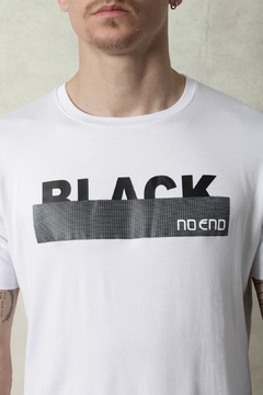 REMERA BLACK NO END GAMUZADA (43237) - comprar online