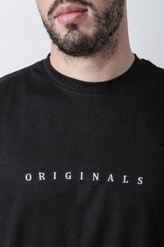 REMERA SIN MANGAS ORIGINALS (41296) - No End MAYORISTA