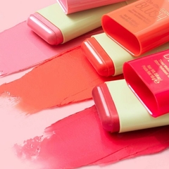 Imagen de Pixi On-the-Glow Blush en Stick