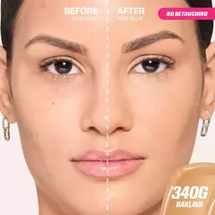 Imagen de *PREORDEN* HUDA BEAUTY Easy Blur Natural Airbrush Foundation with Niacinamide