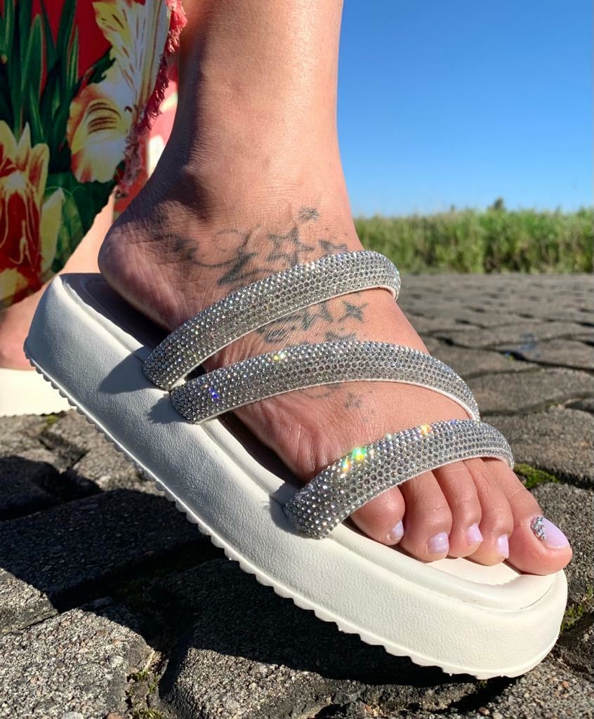 Papete Sandália Flatform Feminino Birken Chinelo Slide Brilho Estilo Moda  Conforto Glamour Tendência