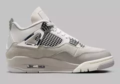 JORDAN RETRO 4 "FROZEN MOMENTS" en internet