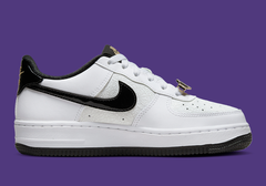 NIKE AIR FORCE WORLD CHAMPIONS en internet