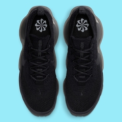 NIKE AIR MAX SCORPION TOTAL BLACK en internet