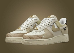 NIKE AIR FORCE TAN BLING