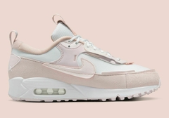 NIKE AIR MAX 90 FUTURA en internet