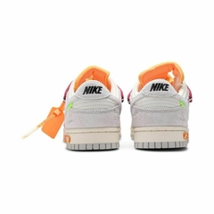 NIKE DUNK LOW OFF WHITE en internet