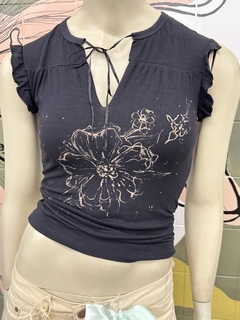 blusa triton flower M