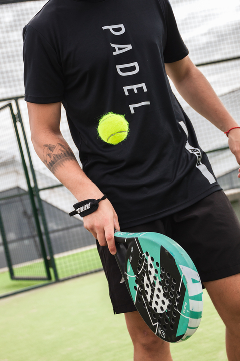 Indumentaria padel sales