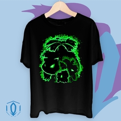 Remera Silueta Bulbasaur Ivysaur Venusaur Negra