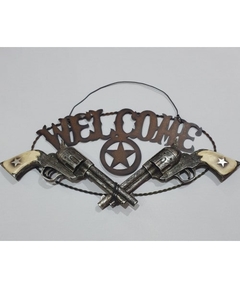 Placa Decorativa Welcome Revóver Importada