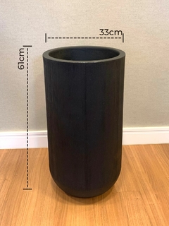 Vaso Cilíndrico De Chão Em Plástico Chumbo Canelado - G