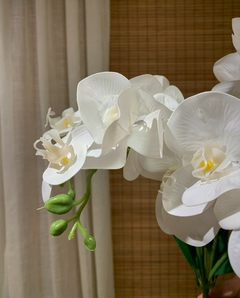 Buquê Mini Orquídea Branca Artificial na internet
