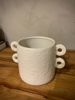 Vaso Branco em Cerâmica