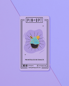 Muffin Enamel Pin