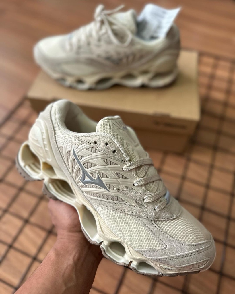 Mizuno marrom hot sale