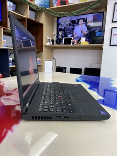 Laptop Lenovo Thinkpad P15 G2 - tienda en línea