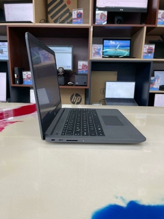 Laptop HP 245 G9 - Pixel-Lap