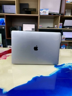 Laptop Macbook Pro A1990 con Touchbar - Pixel-Lap