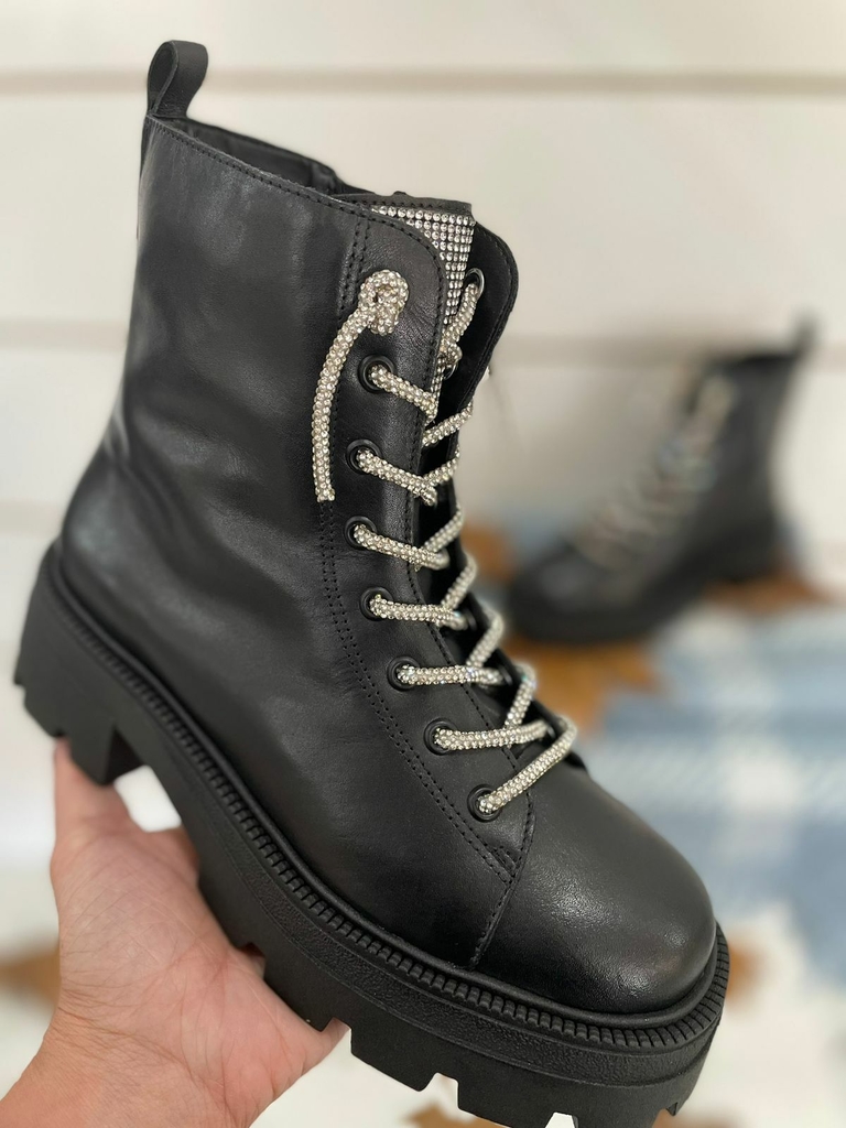 Coturno Arezzo com strass no cadar o Loja Daisyne