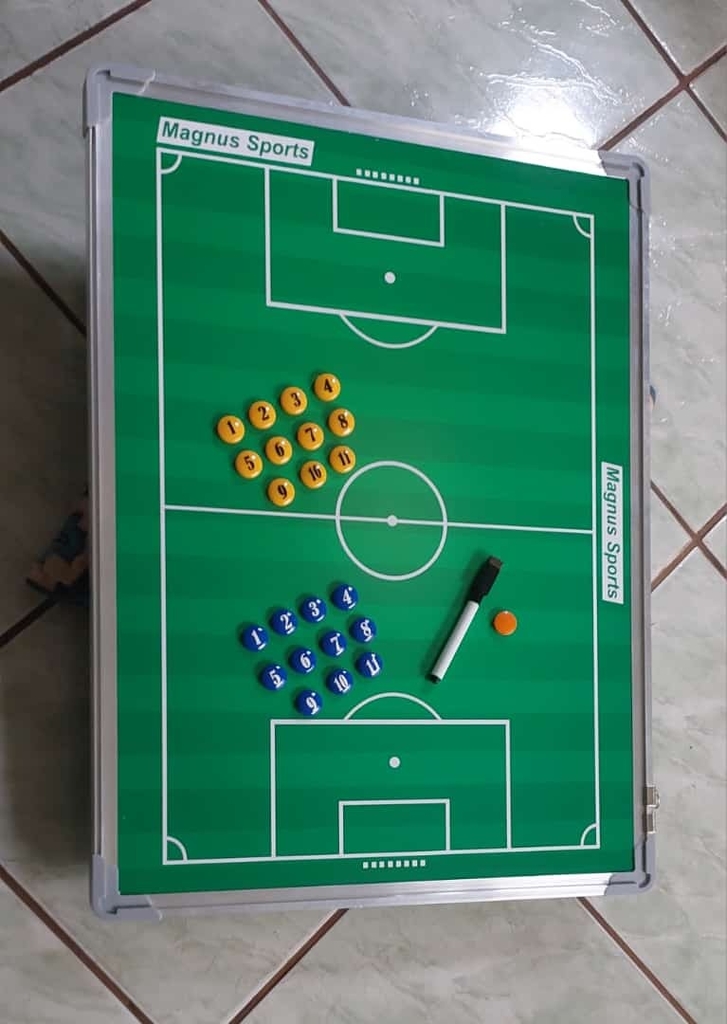 QUADRO TÁTICO DUPLA FACE DE FUTEBOL COM TRIPÉ