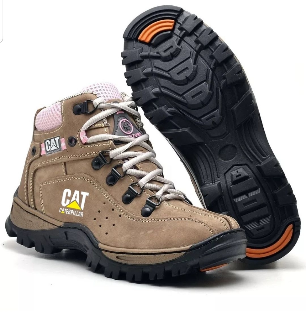 Bota caterpillar feminina cano curto