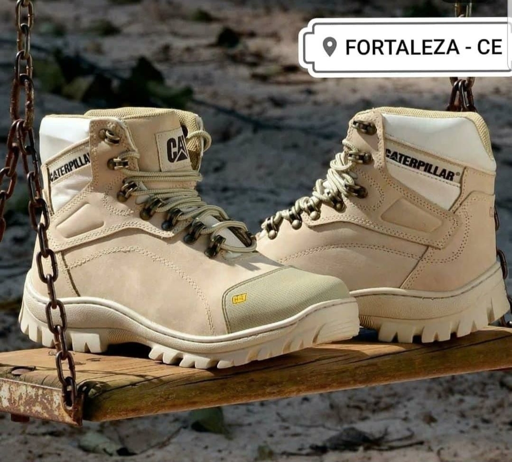 Bota caterpillar masculina impermeavel