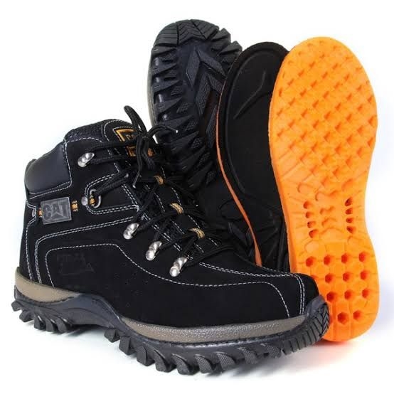 Bota CAT adventure Cano Curto 2085 - Fortal Botas