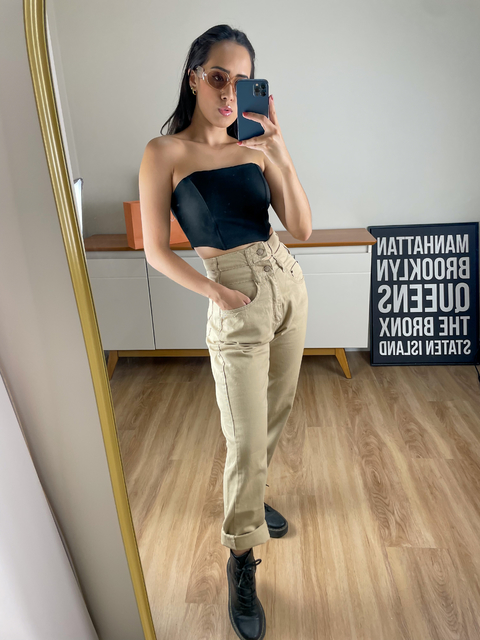 Calça Jeans Caque Cos Details - Naomi Fashion Store