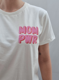 Camiseta de Amamentação Premium - MOM PWR na internet