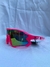 Óculos esportivo rosa espelhado na internet