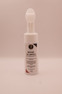 MOUSSE DE LIMPEZA COM ÁCIDO GLICOLICO 150 ML