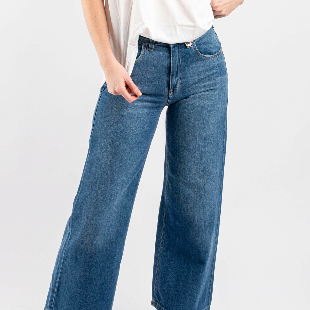 Pantalones taverniti new arrivals