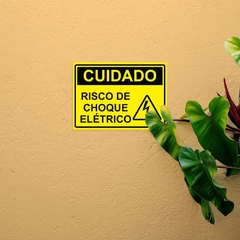 Placa de Sinalização Cuidado Risco de Choque Elétrico