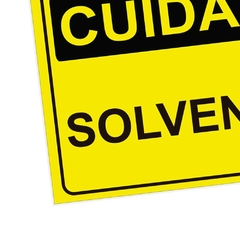 Placa de Sinalização Cuidado Solventes em Pvc - comprar online