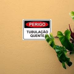 Placa de Sinalização Perigo Tubulação Quente em Pvc - SigmaDecor