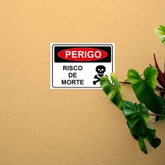 Placa de Sinalização Perigo Risco de Morte em Pvc - SigmaDecor