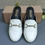 Mule feminino branco bico redondo com detalhe dourado - Use Sapatilhas