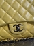 CHANEL Bolsa Maxi Amarela - Mega do Luxo