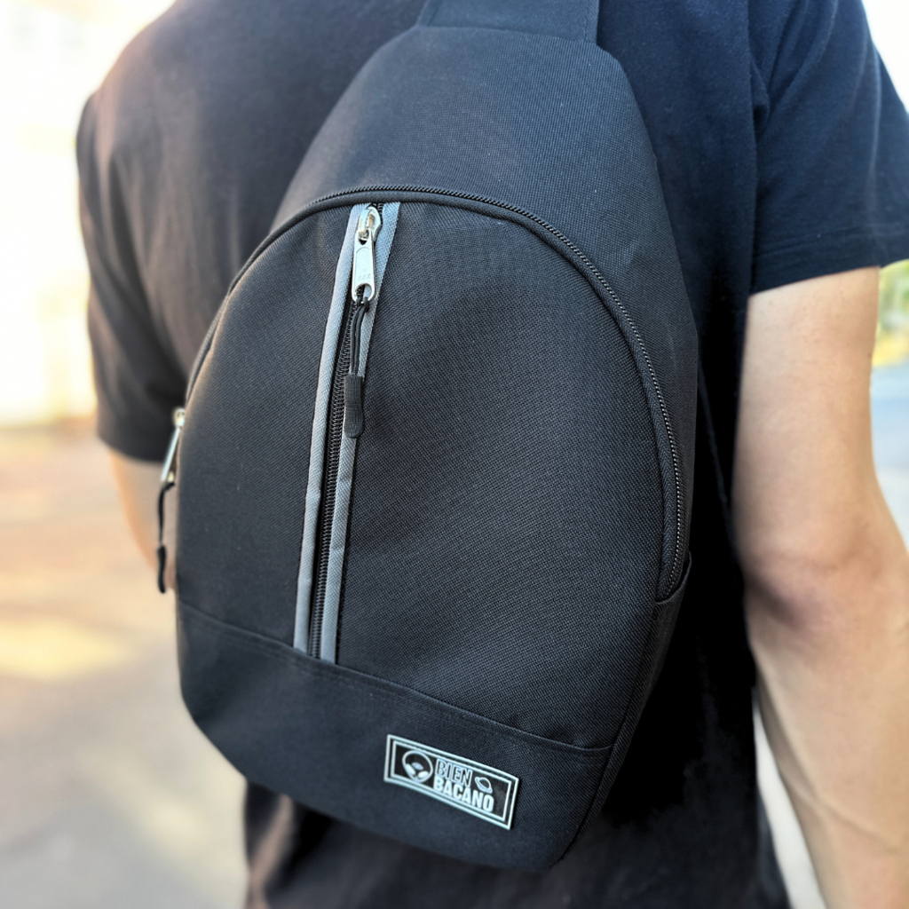 Mochila Rinonera Max Gran Capacidad y Durabilidad