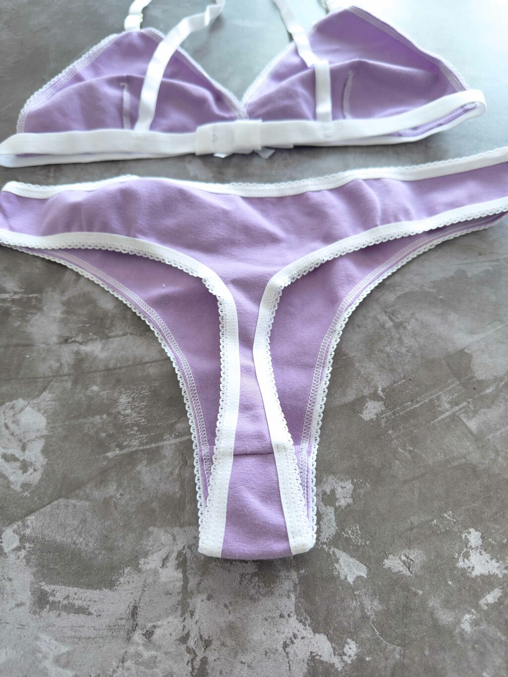 CONJUNTO TRIANGULO BAHIA LILA