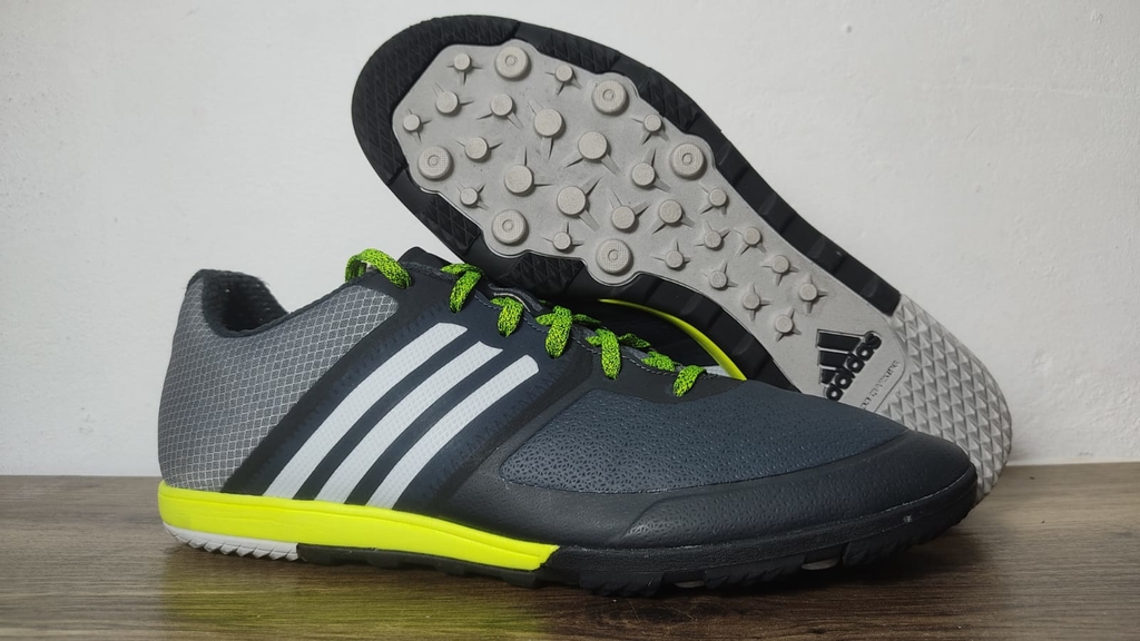 Chuteira Adidas Ace