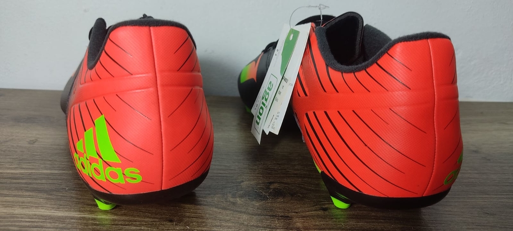 Chuteira adidas Messi 15.3 FG/AG AF4852 Campo