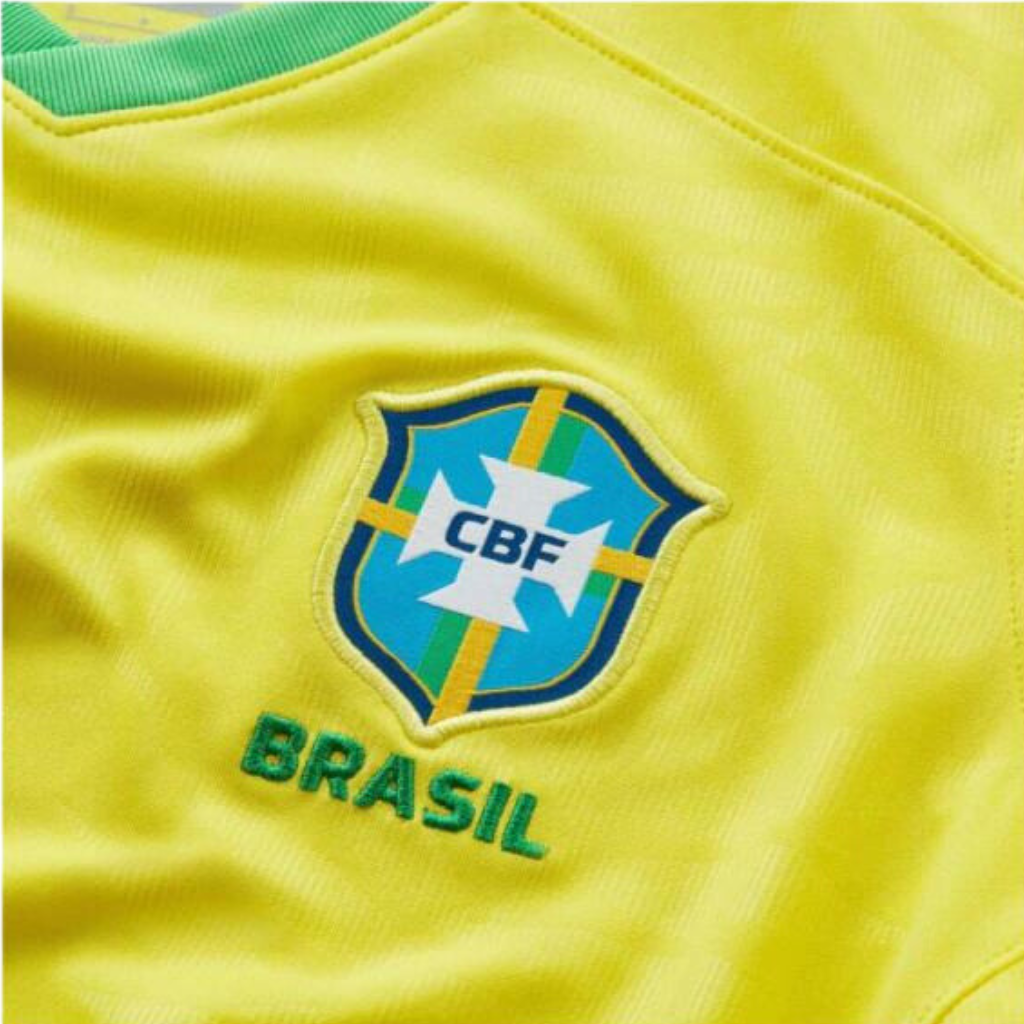 Camisa Seleção Brasil Home 23/24 - Torcedor Nike Feminina - Amarelo
