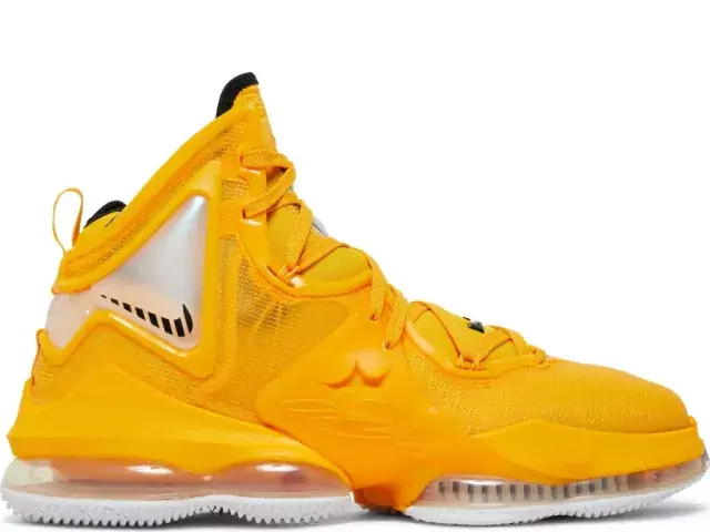 Lebron james cheap cap nike