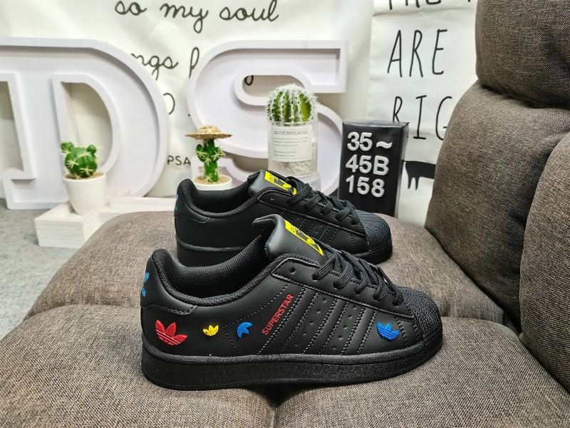 Adidas superstar vendita hotsell