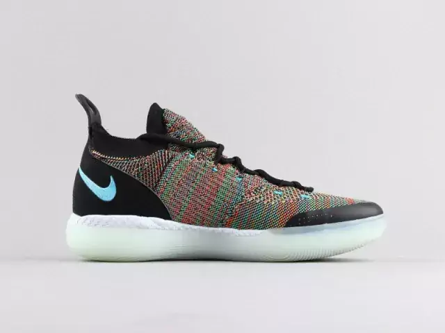 Zoom kd store 11 multicolor
