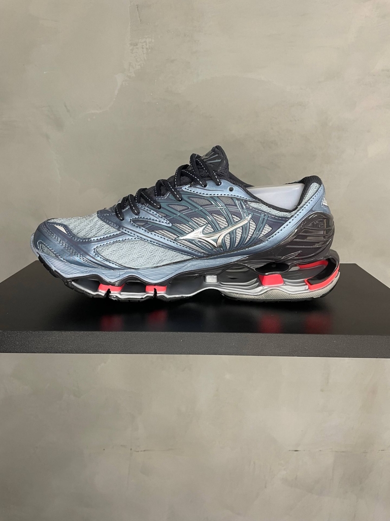 Mizuno pro 8 vermelho 2025